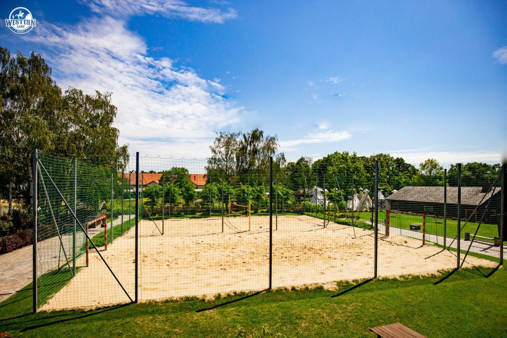 Western Camp Resort Zator Eksteriør billede