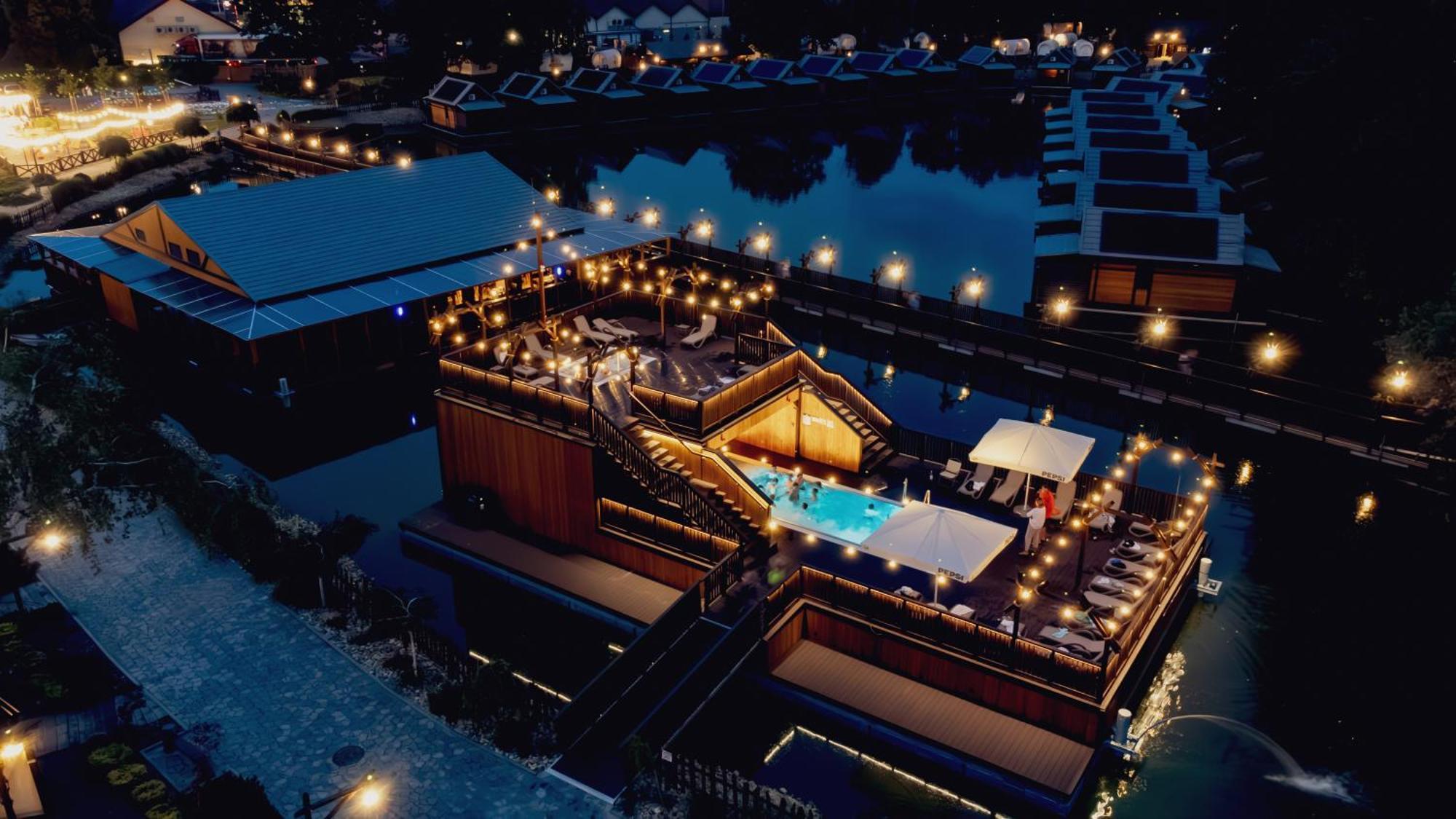 Western Camp Resort Zator Eksteriør billede